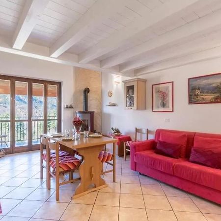 Ferrara di Monte Baldo Casa Vacanze Rosalba מראה חיצוני תמונה